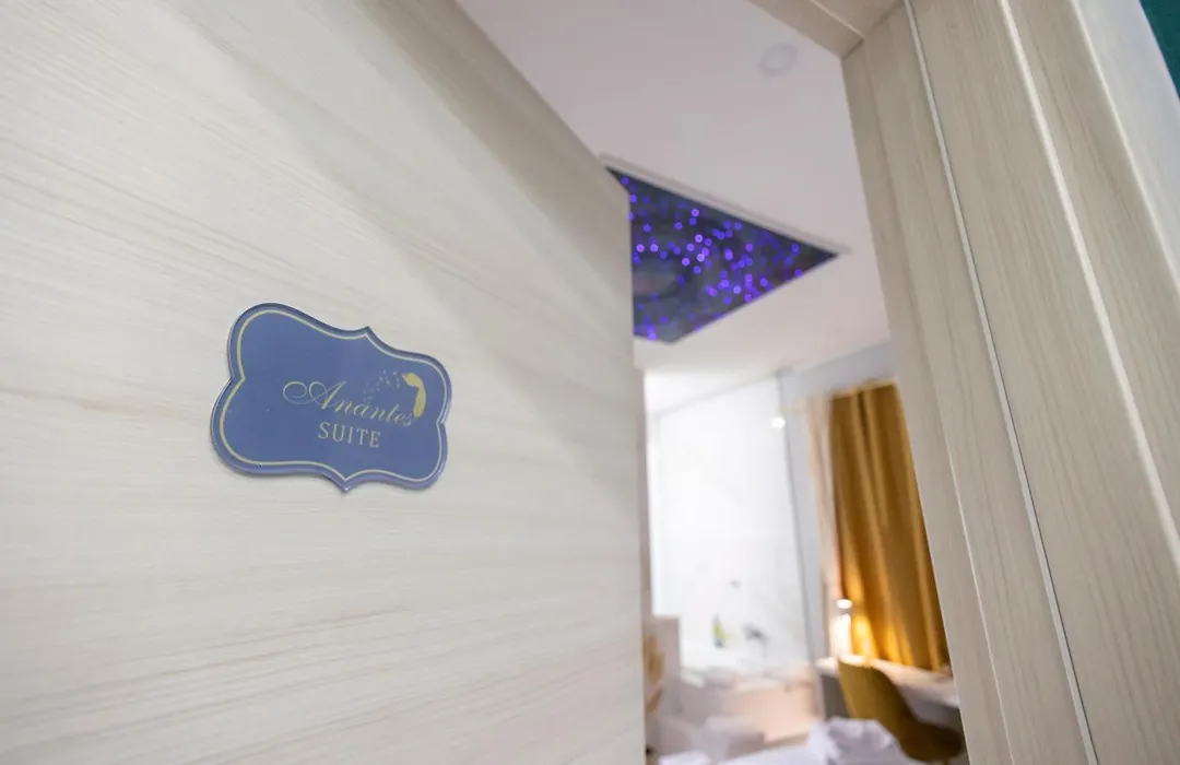 Enchanting Suites Salerno-1
