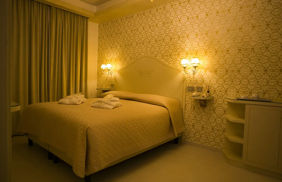 Leucosya Luxury Rooms-1