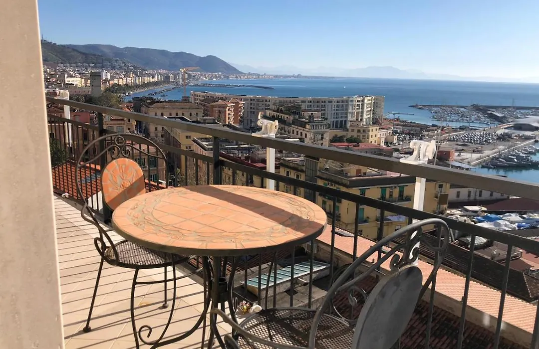 Casa sul mare-1