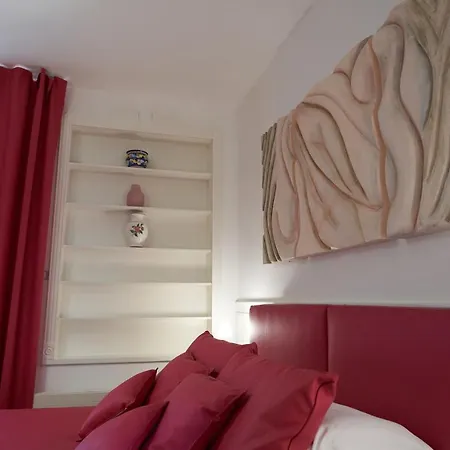 B&B Milleduecento Luxury Room-3