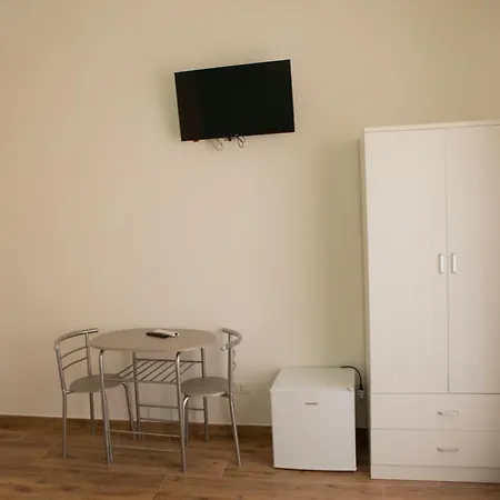 B&B Pietre Preziose-3