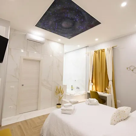 Enchanting Suites Salerno-2